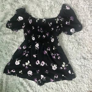 ⛄️Wild Fable off the shoulder romper